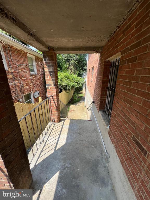 Building Photo - 4706 Deanwood Dr