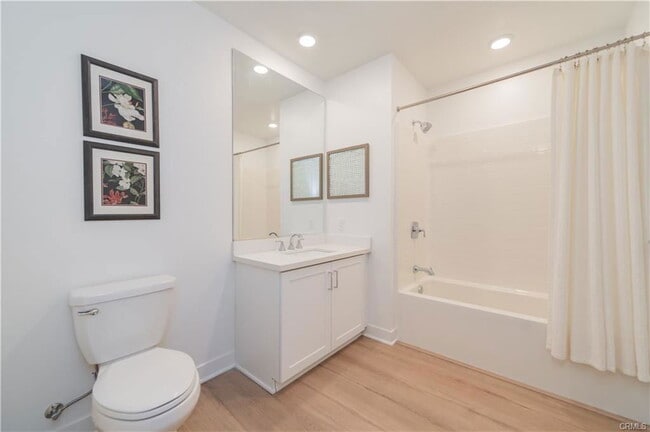 Building Photo - 1507 Rivington