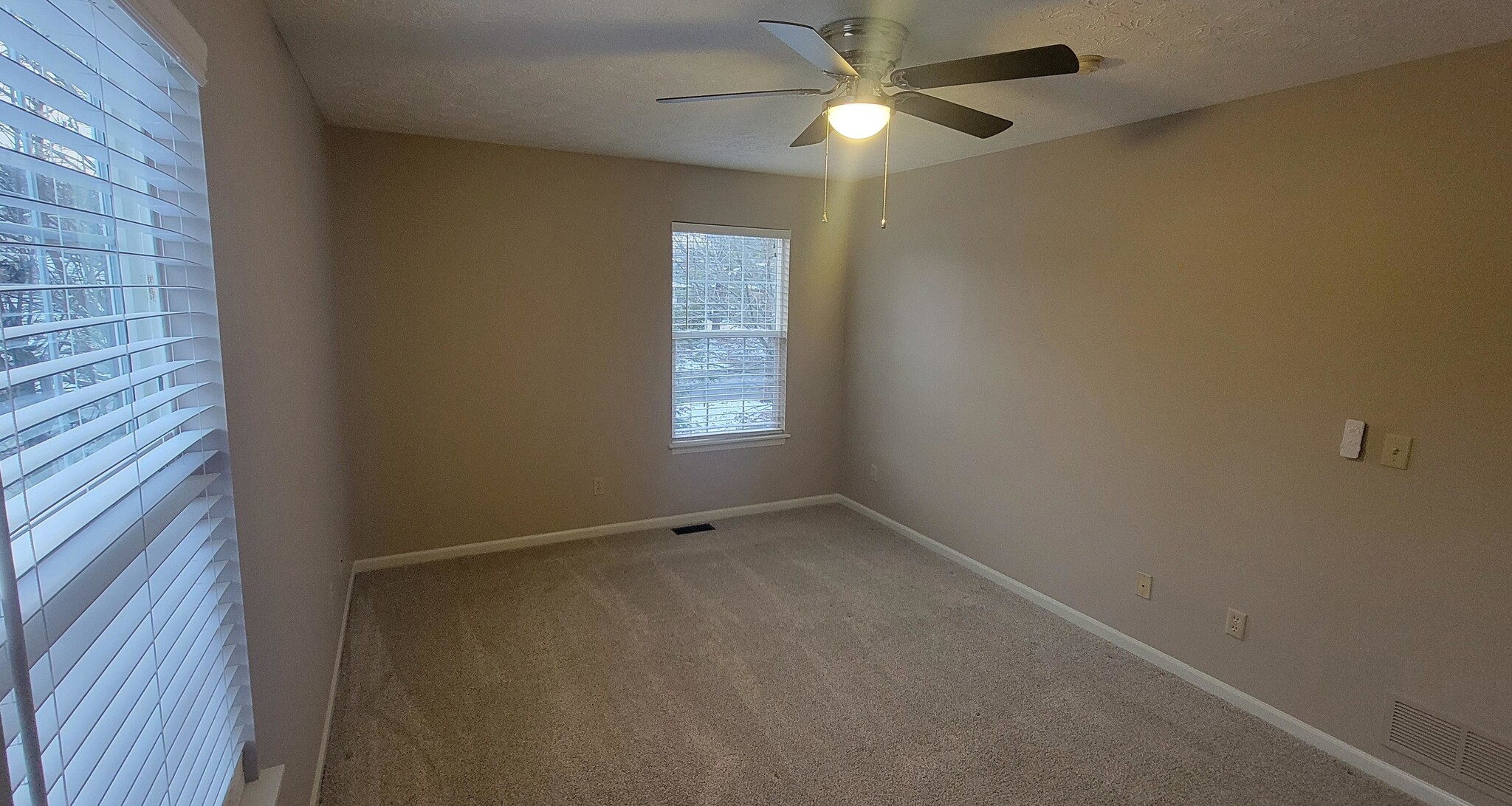 Building Photo - 400 Waterside Avenue NW