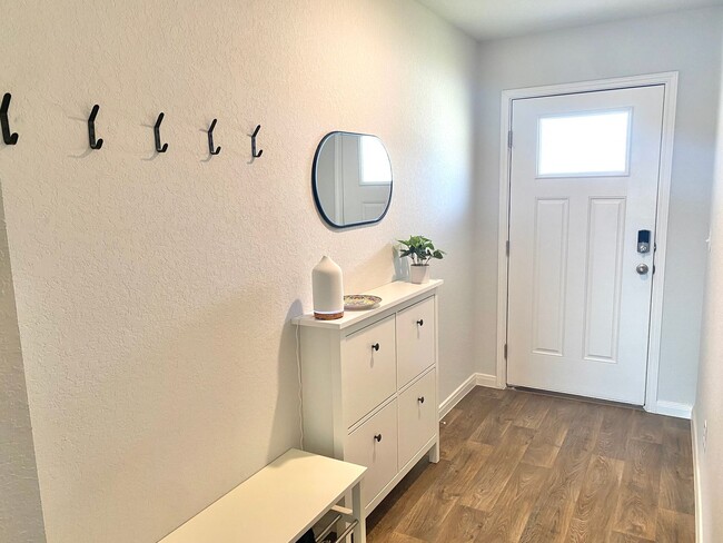 Building Photo - Modern Comfort Meets Peaceful Living – A s...