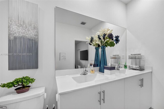 Building Photo - 21363 SW 127th Ct