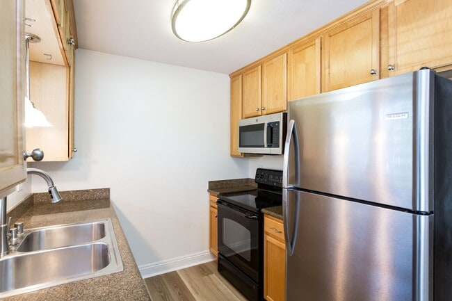 Building Photo - Condo at Adela in Normal Heights