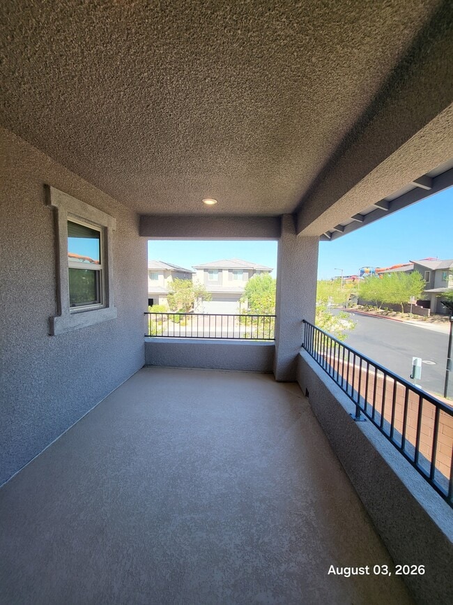 Building Photo - 9645 Jade Rise Ave