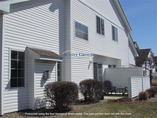 Building Photo - 2BR, 2BA St Michael Townhome