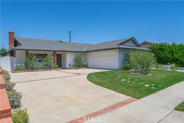 Building Photo - 5841 Raphael Dr