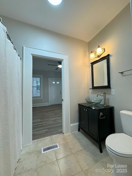 Building Photo - 430 Faison Ave