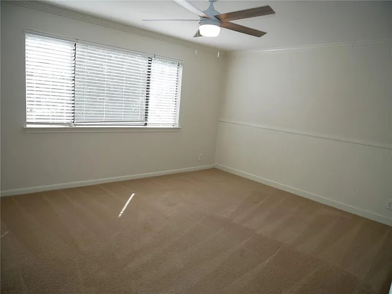 upstairs bedroom 2 - 6520 Heron Dr
