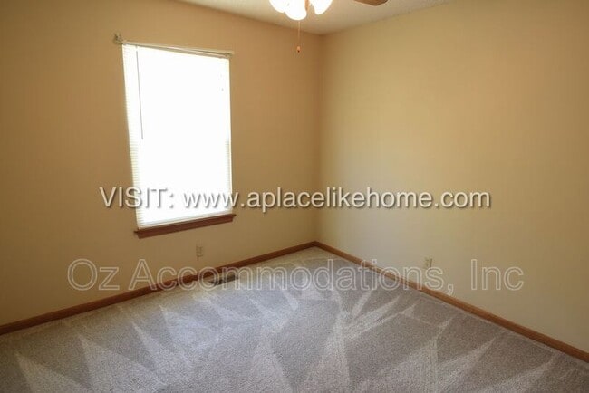 Building Photo - 15306 Riley St
