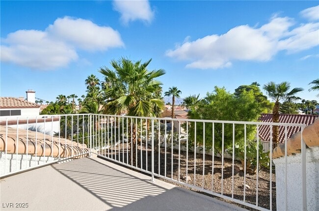 Building Photo - 2736 Crystal Beach Dr