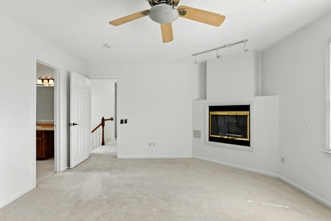 Building Photo - 3077 Silver Maple Dr