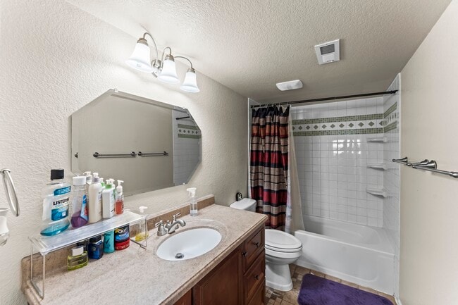 Building Photo - 6531 Passing Sky Dr