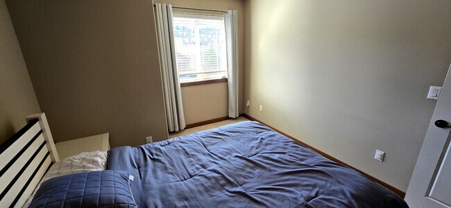 Building Photo - 10438 Buccaneer Pl