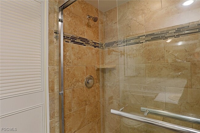 Building Photo - 5580 Malt Dr