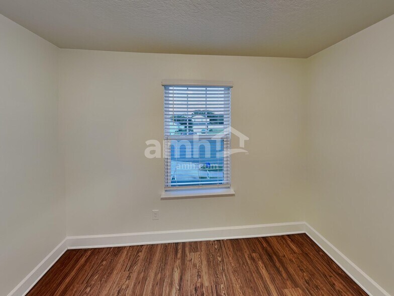 Building Photo - 1408 Celery Palm Cove