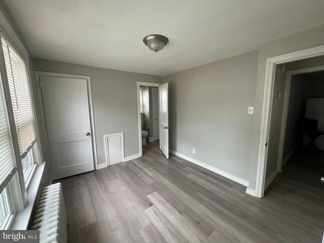 Building Photo - 420 Cinnaminson Ave