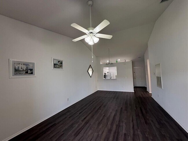 Building Photo - 13348 Fairway Glen Dr