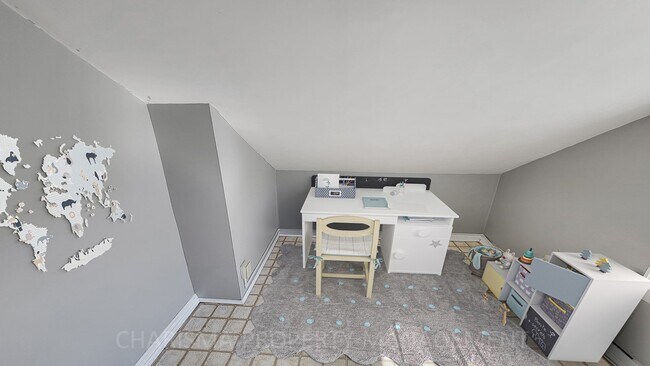 Building Photo - 700 S Hawthorne Ave