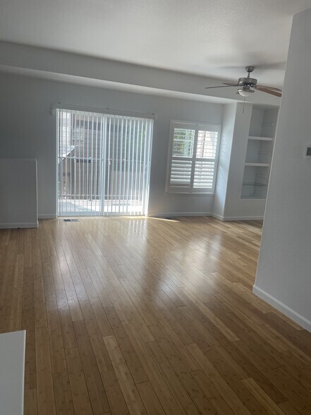 Primary Photo - 1109 Trask Heights