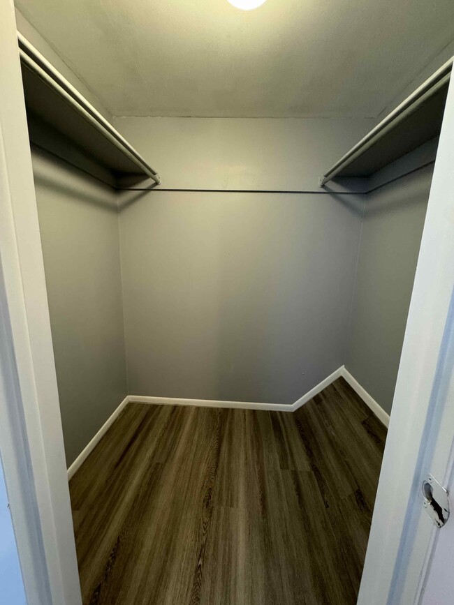 walk in closet bedroom 1 - 4015 Tappan Dr