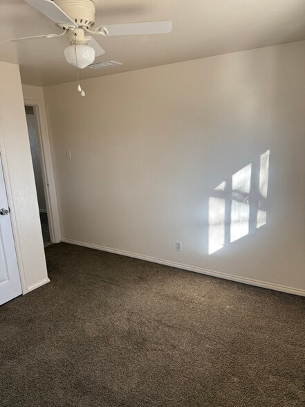 Building Photo - 11104 Indian School Rd NE