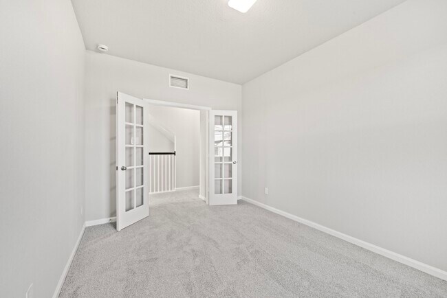 Building Photo - 11407 Blossom Sq St