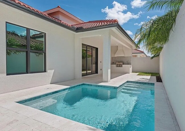 Building Photo - ** BRAND NEW CONSTRUCTION SINGLE FAMILY TW...