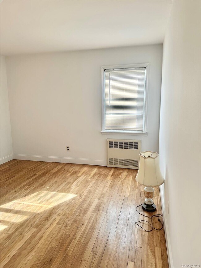 Building Photo - 110 Evergreen Ave