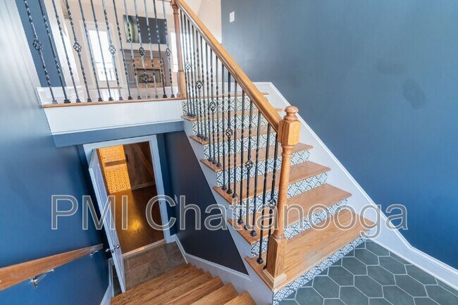 Building Photo - 7173 Brady Dr