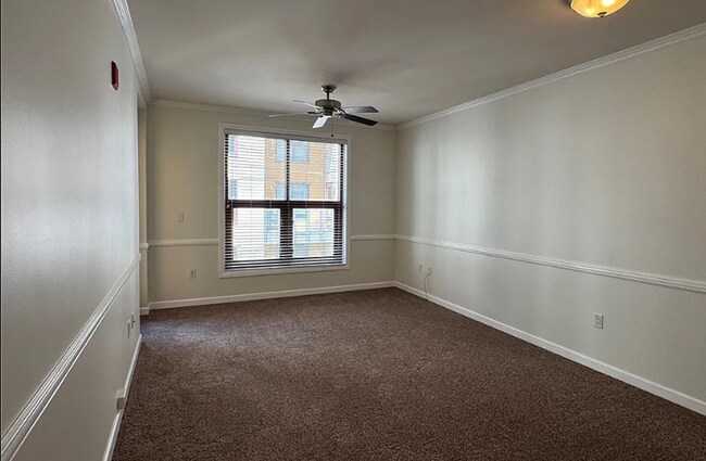 Building Photo - The Metrome One Bedroom, One Bath in the Heart of San Diego!