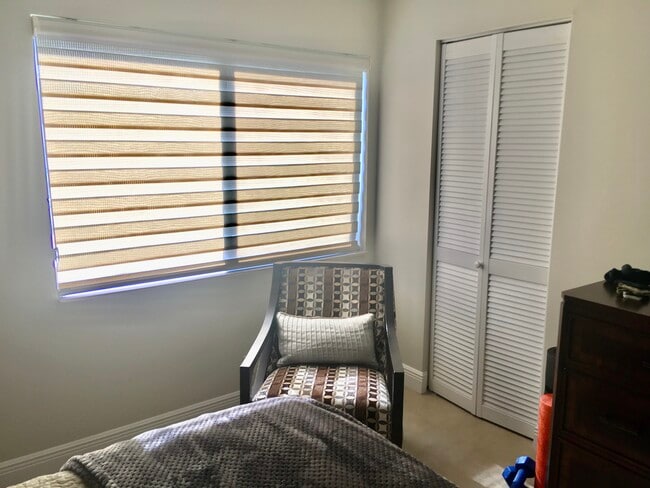 Building Photo - 221 Pine HOV Cir