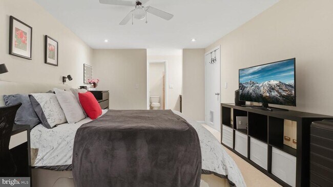 Building Photo - 13201 Chalet Pl