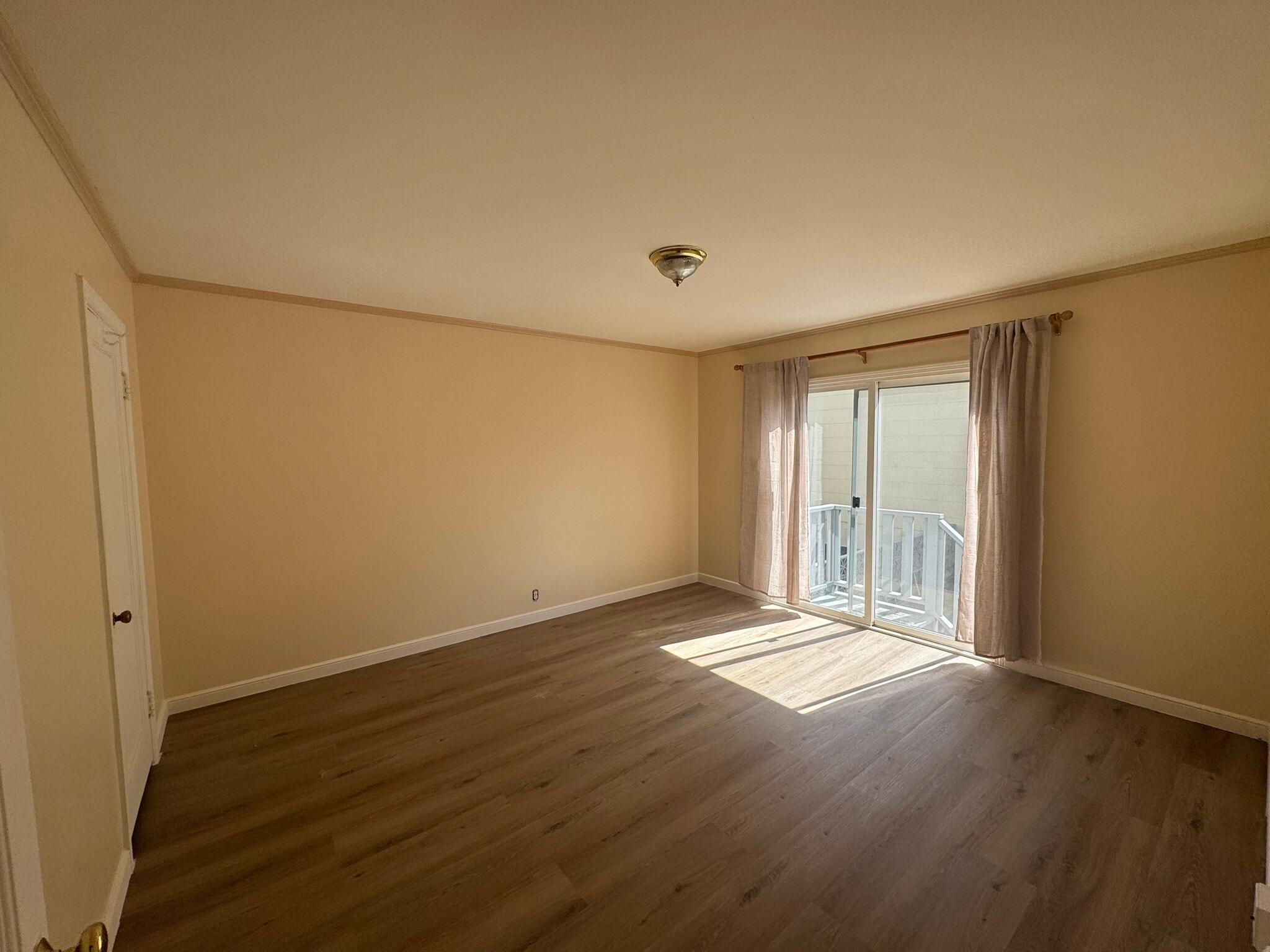 Main Bedroom - 1606 39th Ave