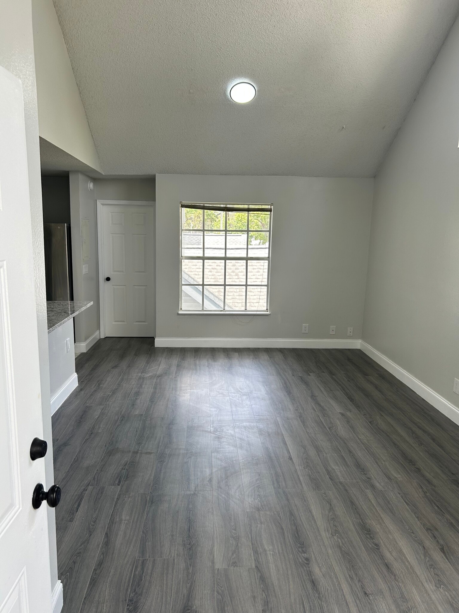 Building Photo - 12219 Armenia Gables Cir