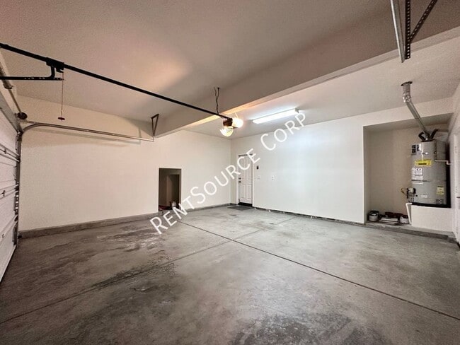 Building Photo - 28383 Esplanada Dr