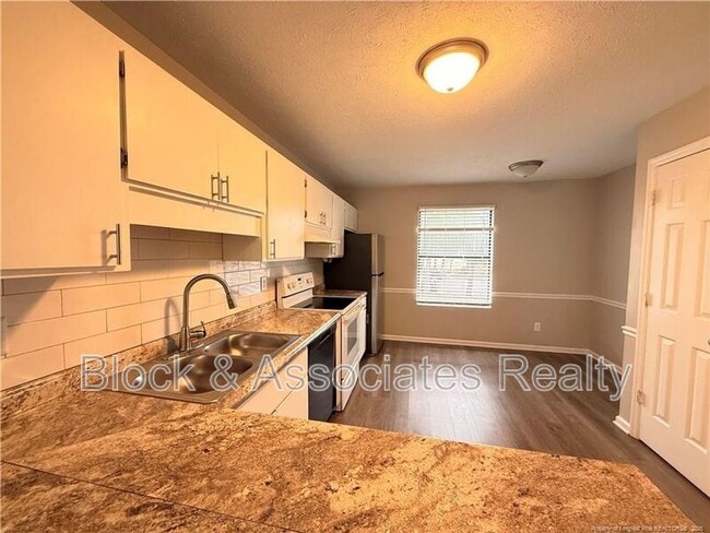 Building Photo - 4033 Professional Dr