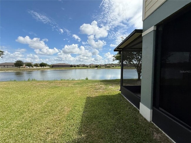 Building Photo - 9154 Hillcroft Dr