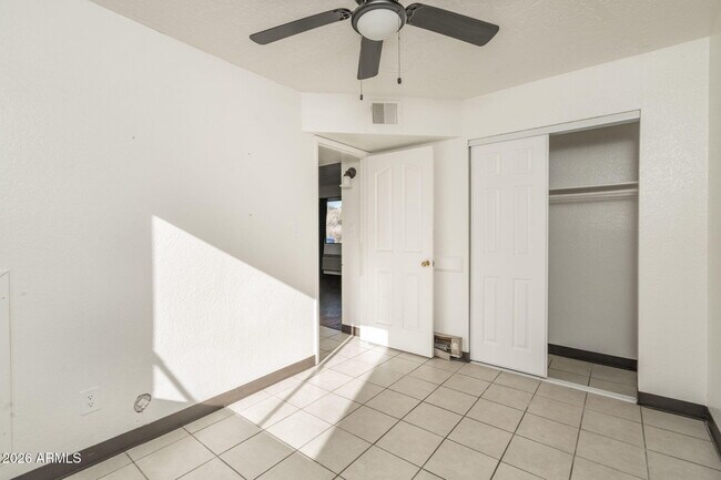 Building Photo - 4224 Canyon Trail