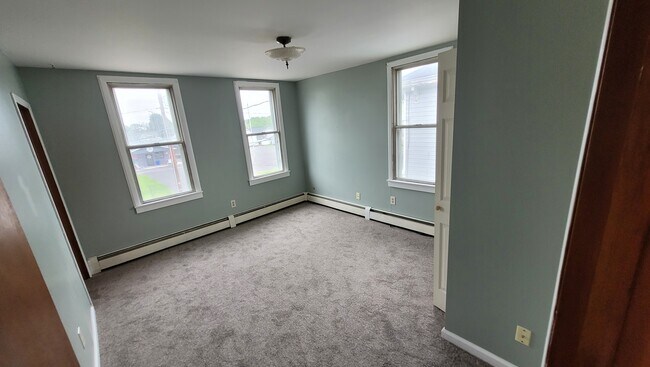 Bedroom 1 - 624 Deacon St