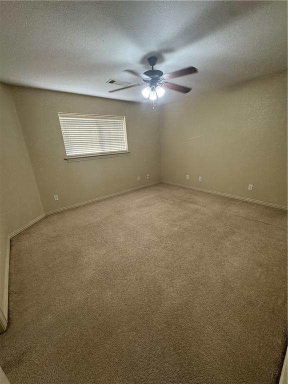 Building Photo - 4015 Glenstone Terrace