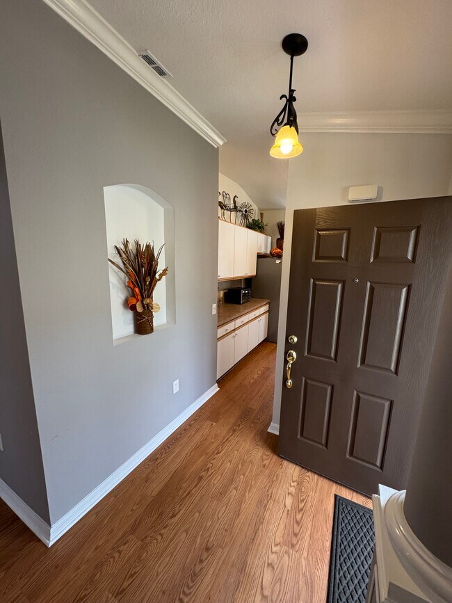 Building Photo - 353 Acadia Dr