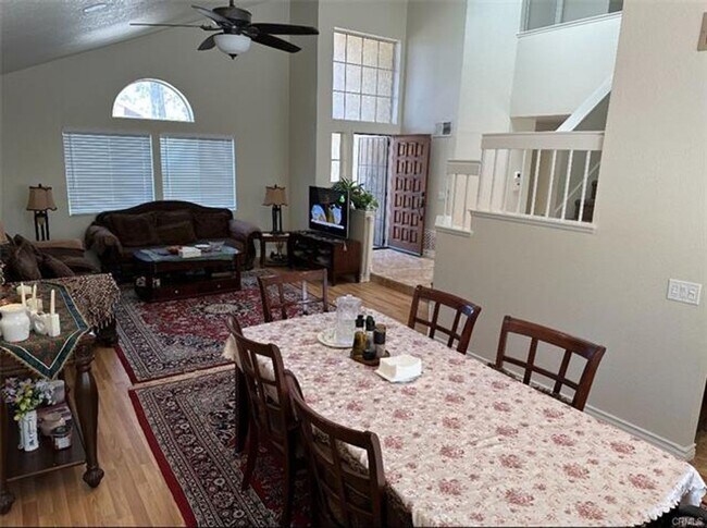 Building Photo - 4 Bedroom, 3 Bath Home in Prime Temecula L...