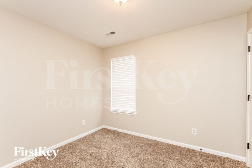 Building Photo - 11418 Heritage Green Dr