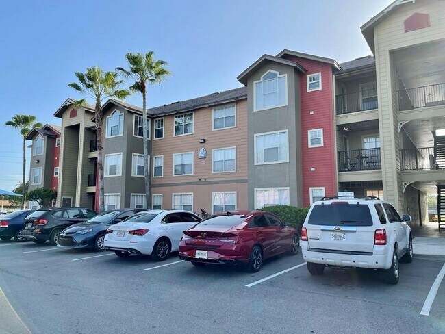 Building Photo - 2212 Grand Cayman Ct