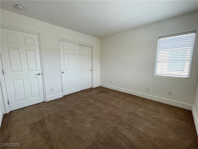 Building Photo - 9748 Waukegan Ave