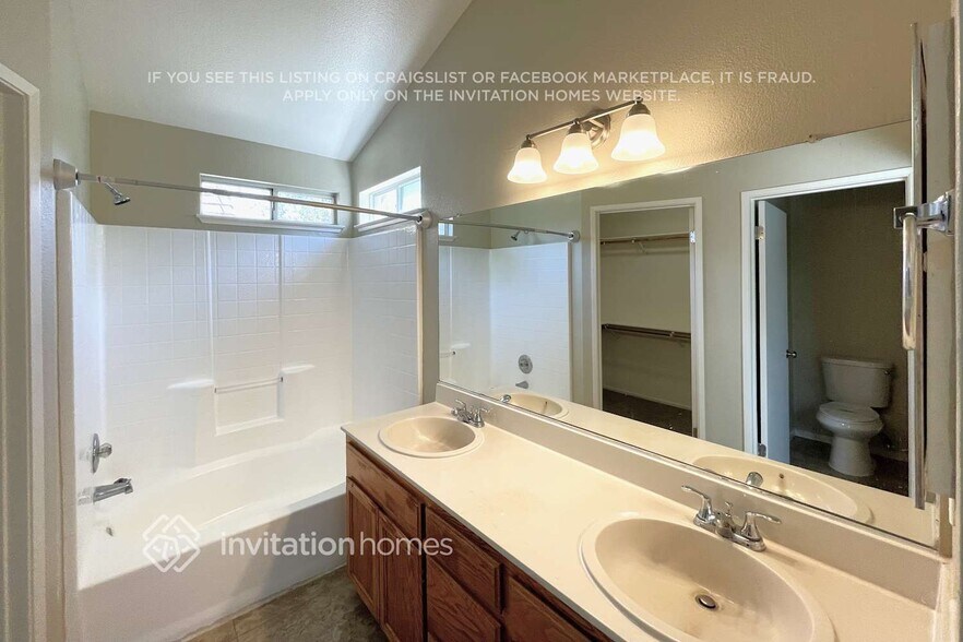 Building Photo - 5332 Catanzaro Way