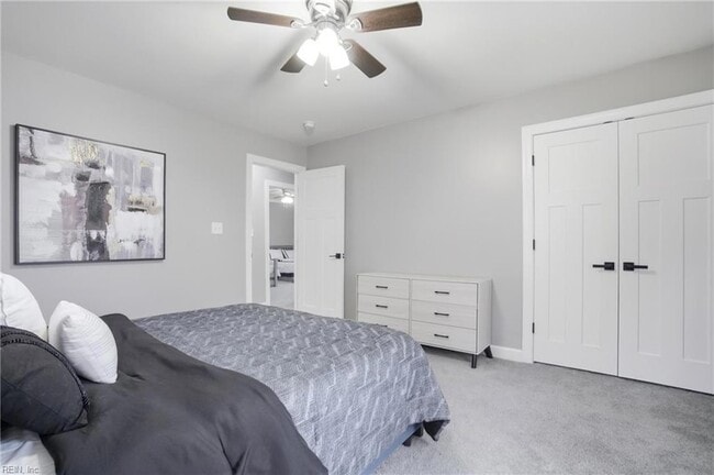 Building Photo - 1859 Parkview Ave