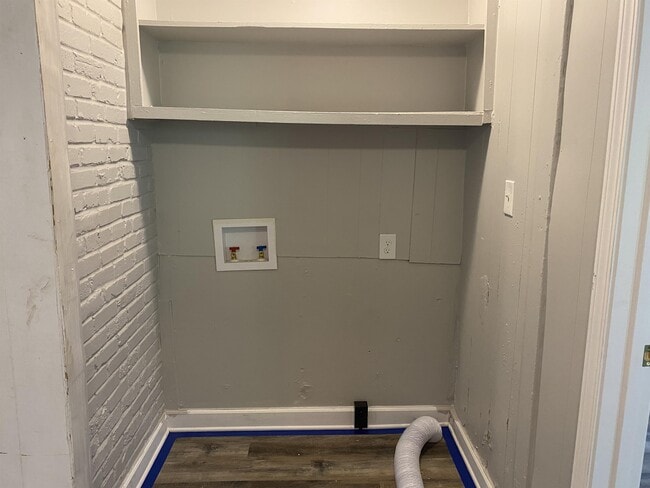 Building Photo - 509 Reid Ave