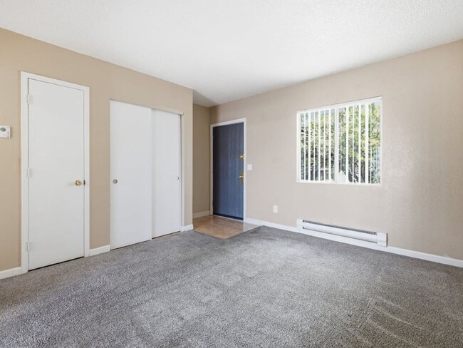 Building Photo - 1525 S Woodland Ave