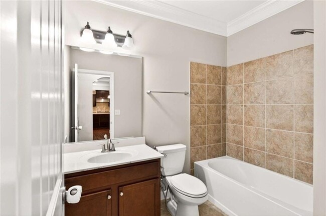 Building Photo - 4930 Alexandria Ave