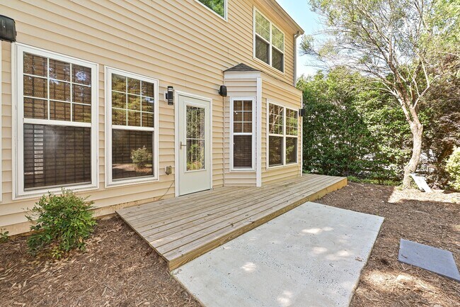 Building Photo - 10208 Old Carolina Dr